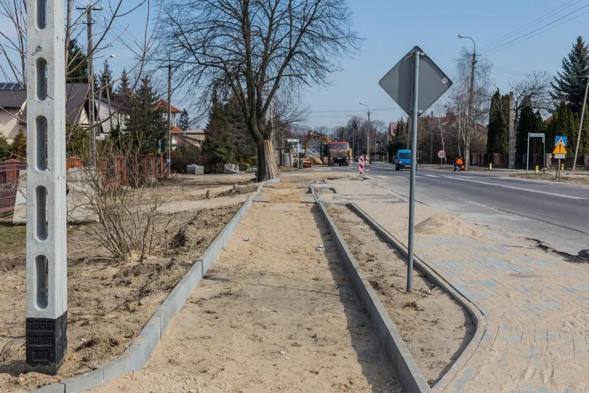 Budowa ciągów pieszo-rowerowych (zdjęcia)