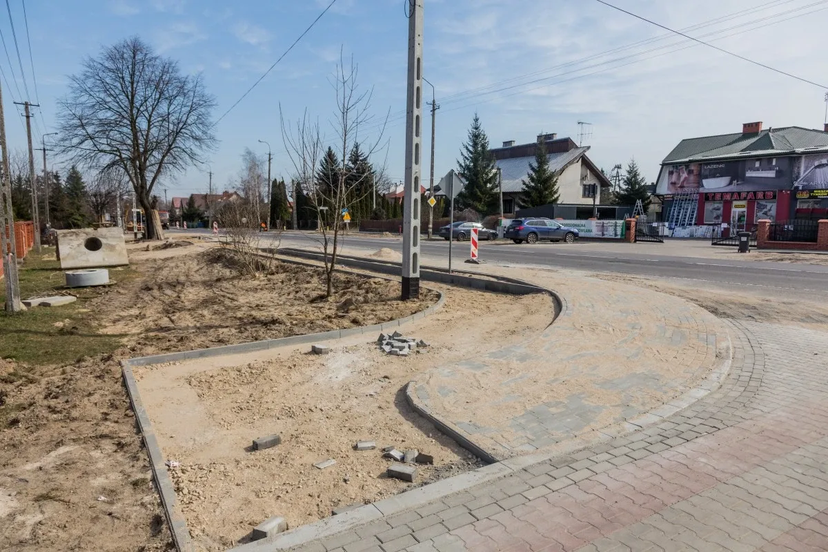 Budowa ciągów pieszo-rowerowych (zdjęcia)