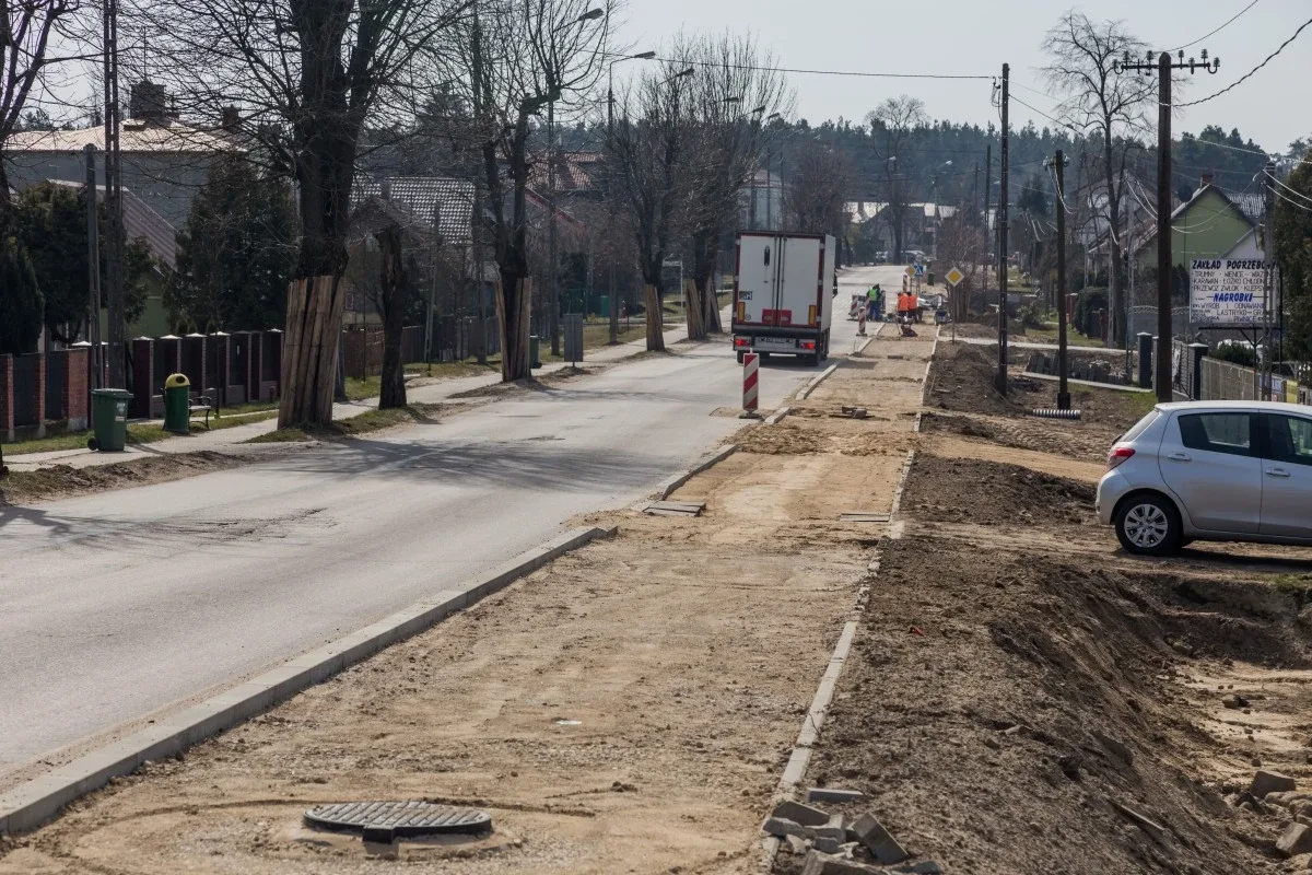 Budowa ciągów pieszo-rowerowych (zdjęcia)