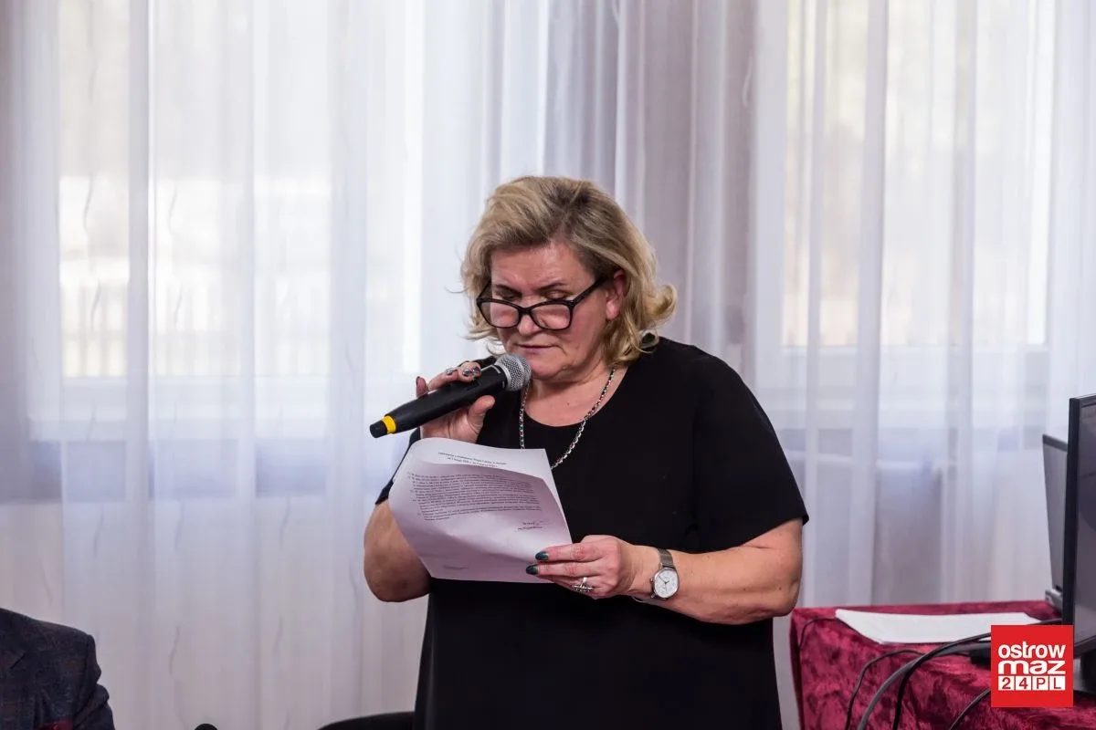 Marszałek Adam Struzik na sesji rady gminy Małkinia Górna (zdjęcia, wideo)