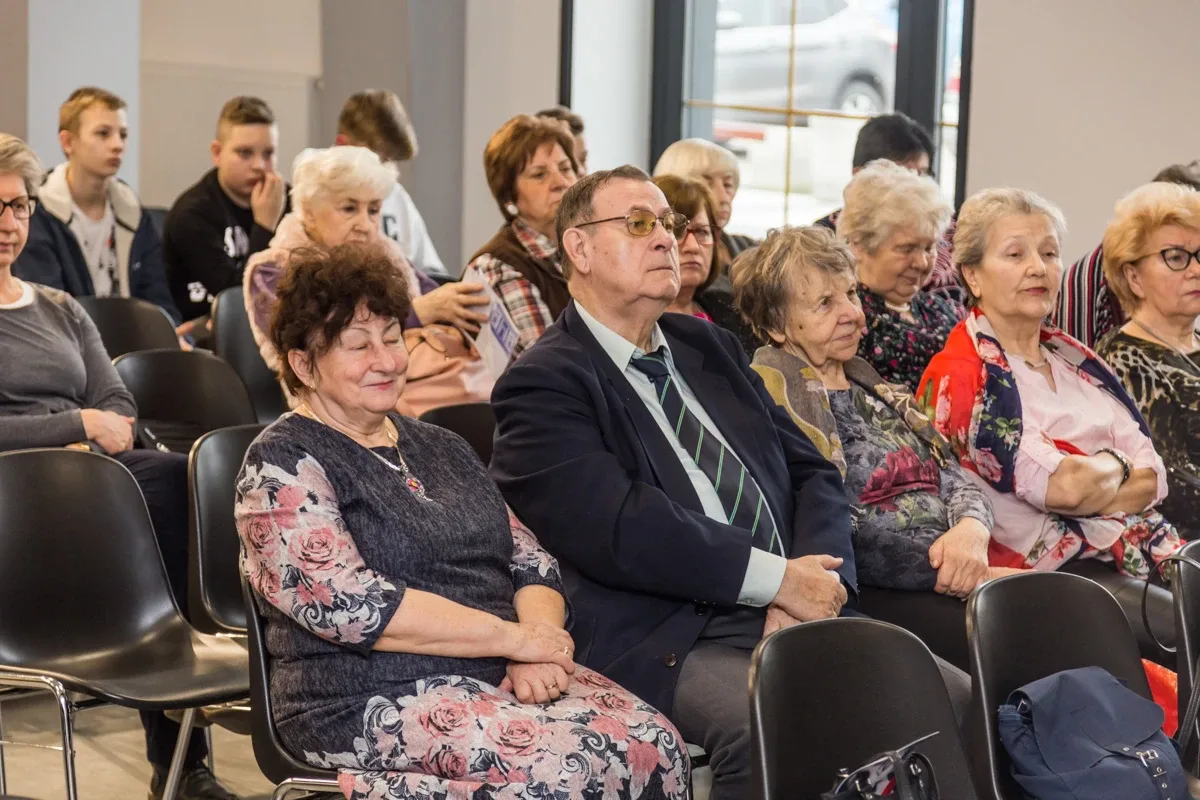 Sue Ryder - życie dla ludzi. Wystawa w ostrowskiej elektrowni (zdjęcia)