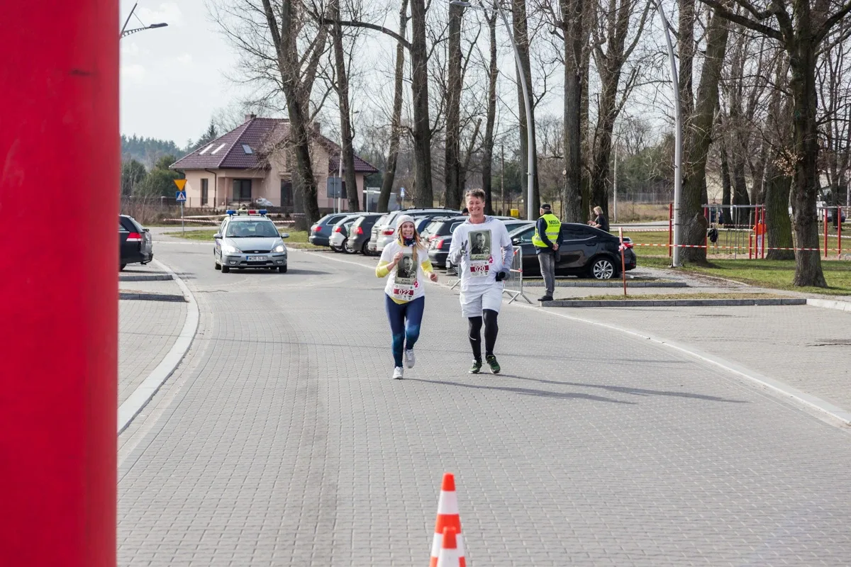 Pobiegli "Tropem Wilczym" ku pamięci żołnierzy wyklętych (zdjęcia, wideo)