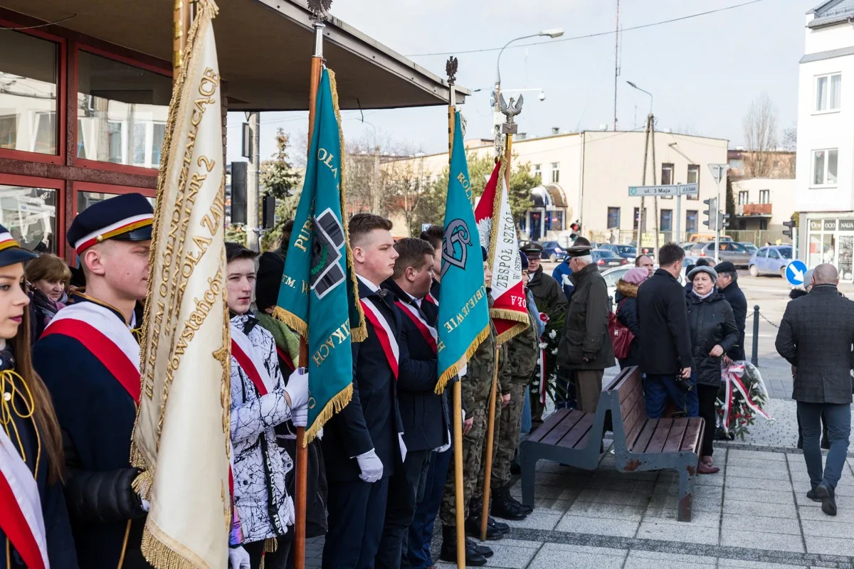 Upamiętnienie Żołnierzy Wyklętych w Ostrowi Mazowieckiej (zdjęcia, wideo)