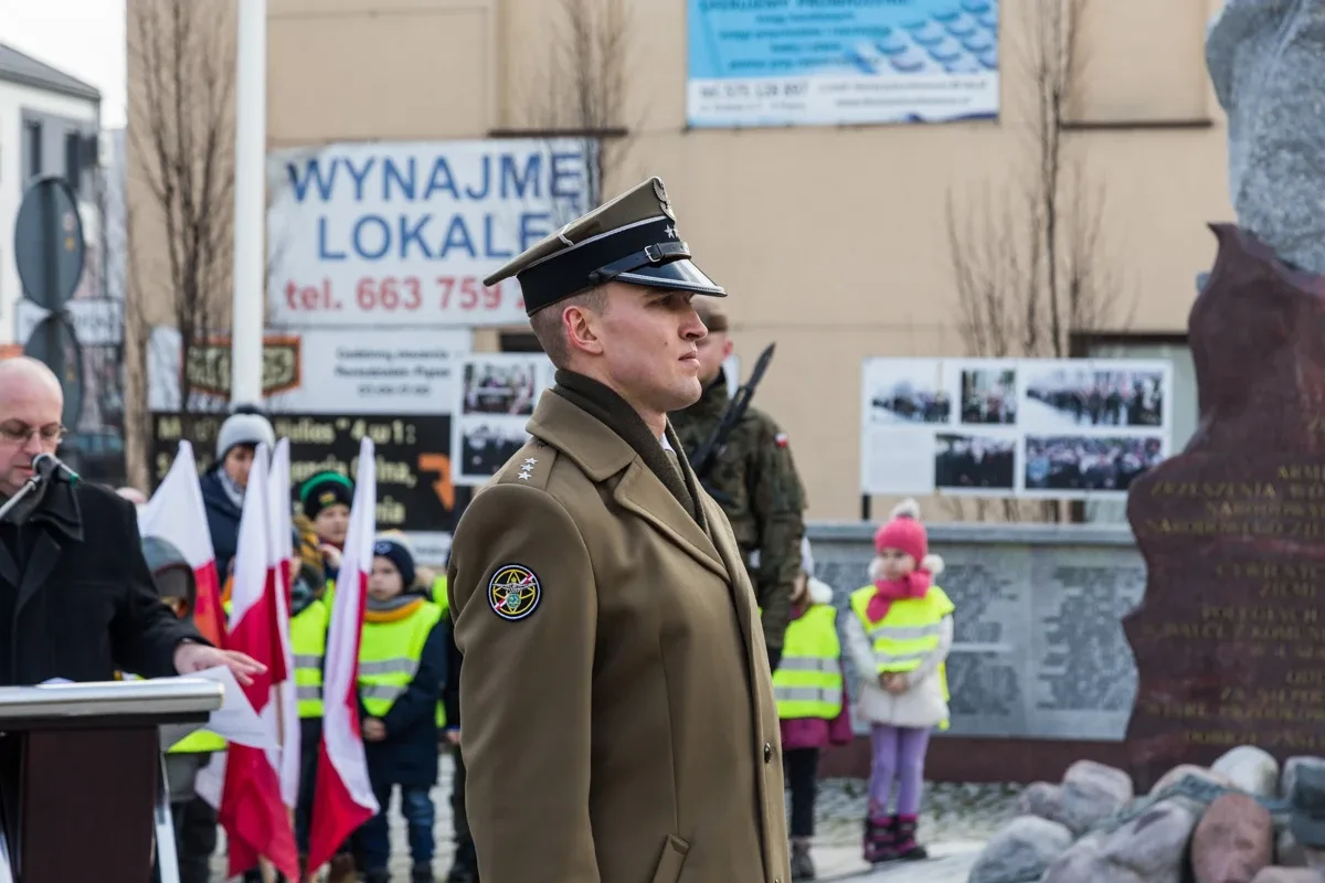 Upamiętnienie Żołnierzy Wyklętych w Ostrowi Mazowieckiej (zdjęcia, wideo)
