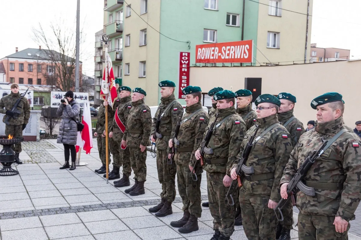 Upamiętnienie Żołnierzy Wyklętych w Ostrowi Mazowieckiej (zdjęcia, wideo)