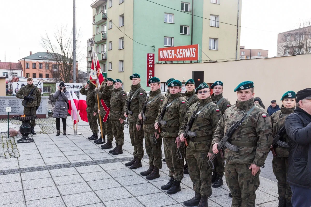 Upamiętnienie Żołnierzy Wyklętych w Ostrowi Mazowieckiej (zdjęcia, wideo)