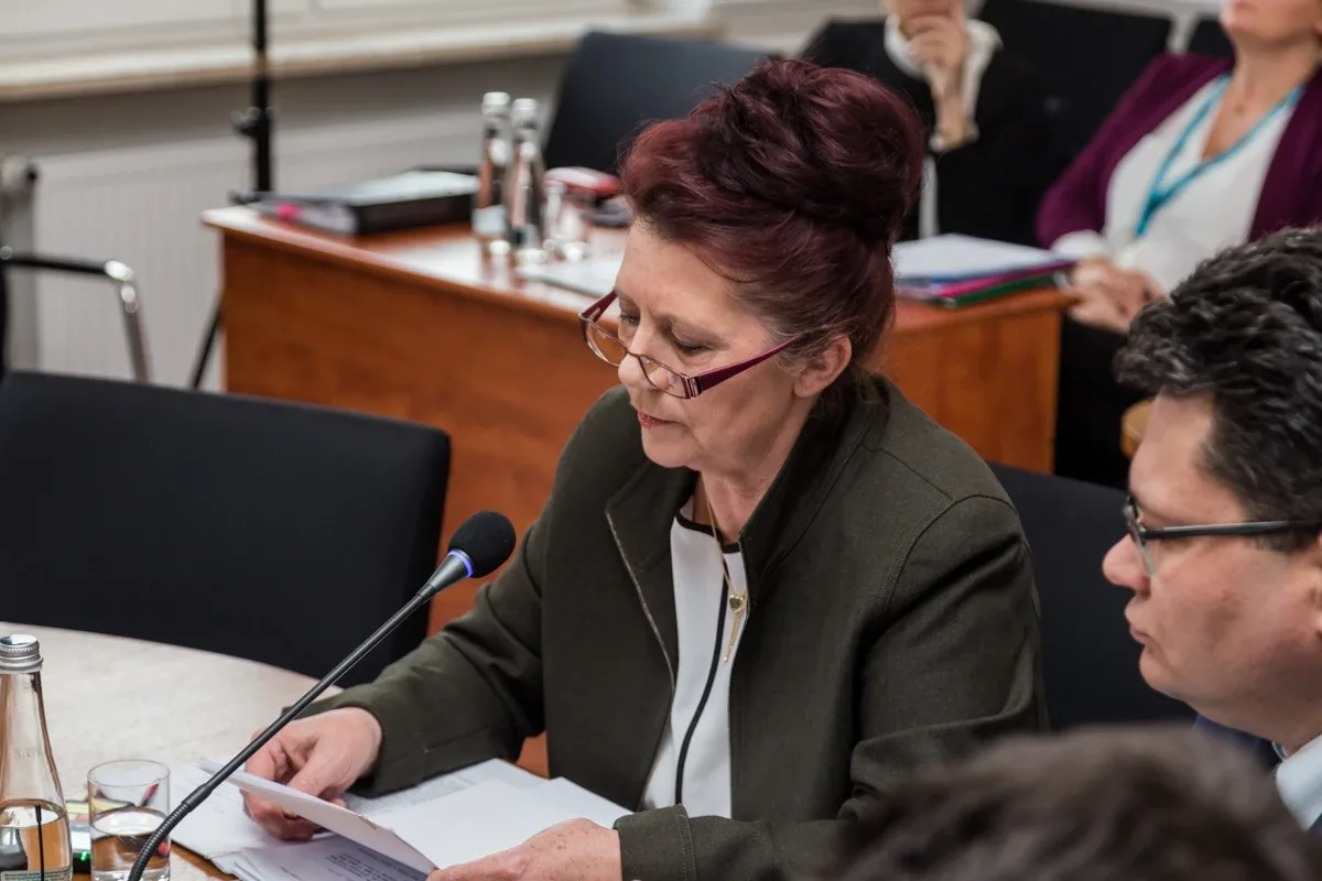 Dyrektor Bursy Szkolnej w Ostrowi Mazowieckiej stosowała mobbing wobec pracowników? Oficjalne skargi wpłynęły do Rady Powiatu