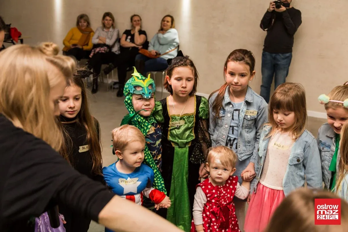 Bal karnawałowy dla dzieci z MDK (zdjęcia, wideo)