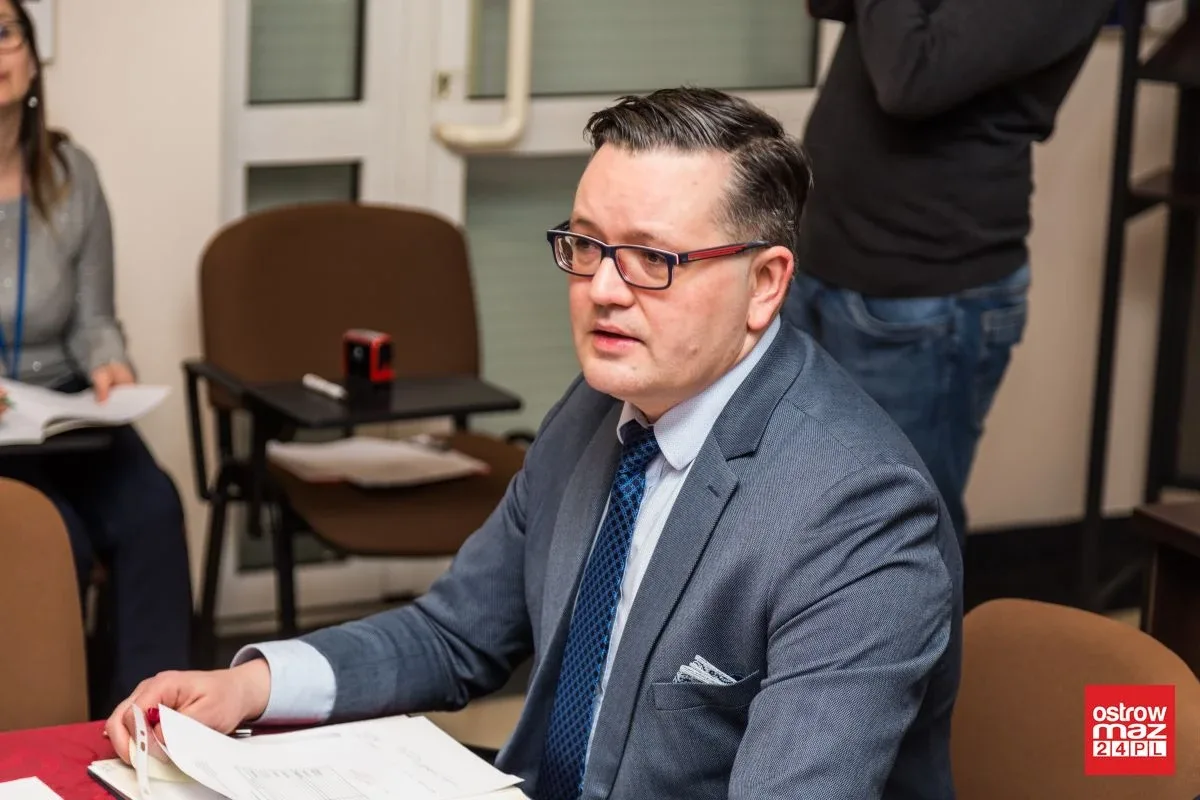 Ostrowski szpital z nowym blokiem operacyjnym i lądowiskiem na helikopter? (zdjęcia)