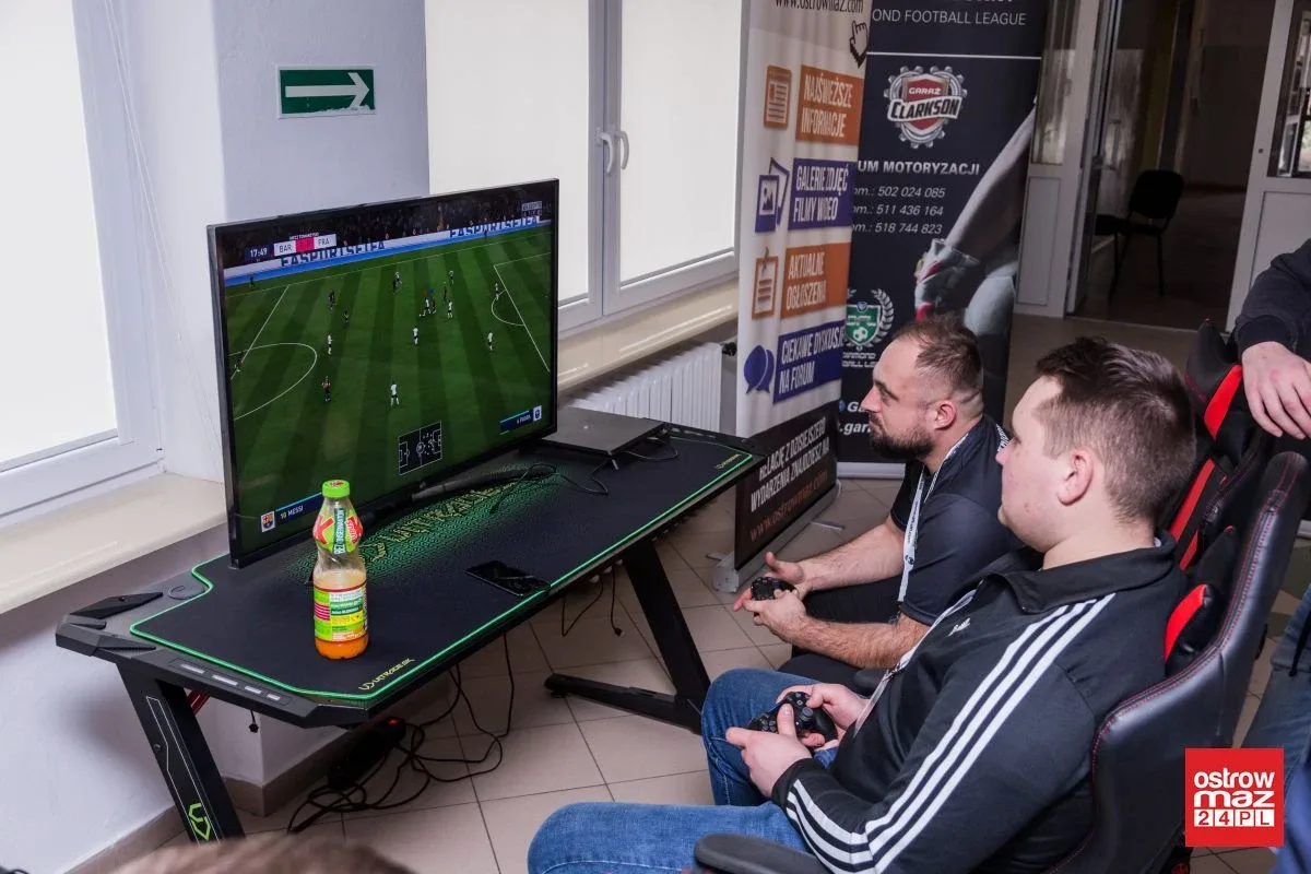 "Koksuzovi13" po raz kolejny niepokonany w turnieju Diamond Football League (zdjęcia)