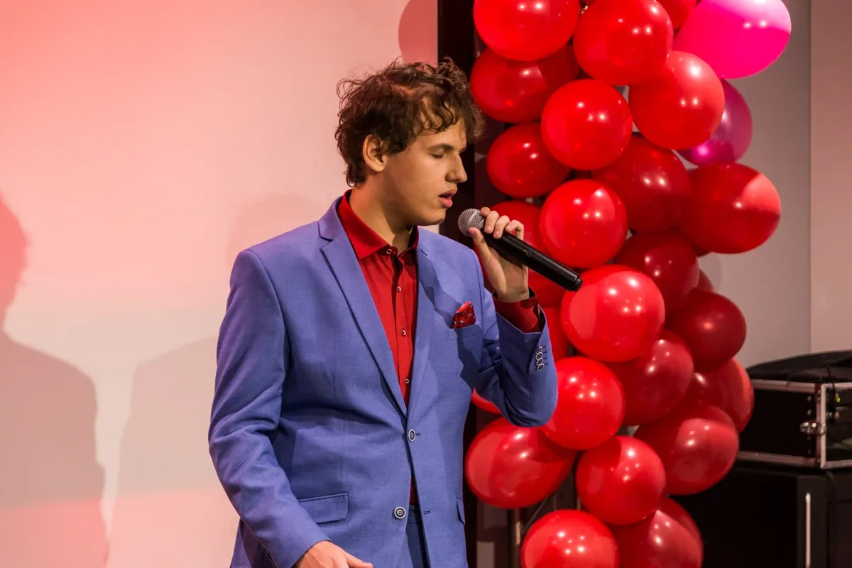Koncert walentynkowy Mateusza Kawalca (zdjęcia, wideo)