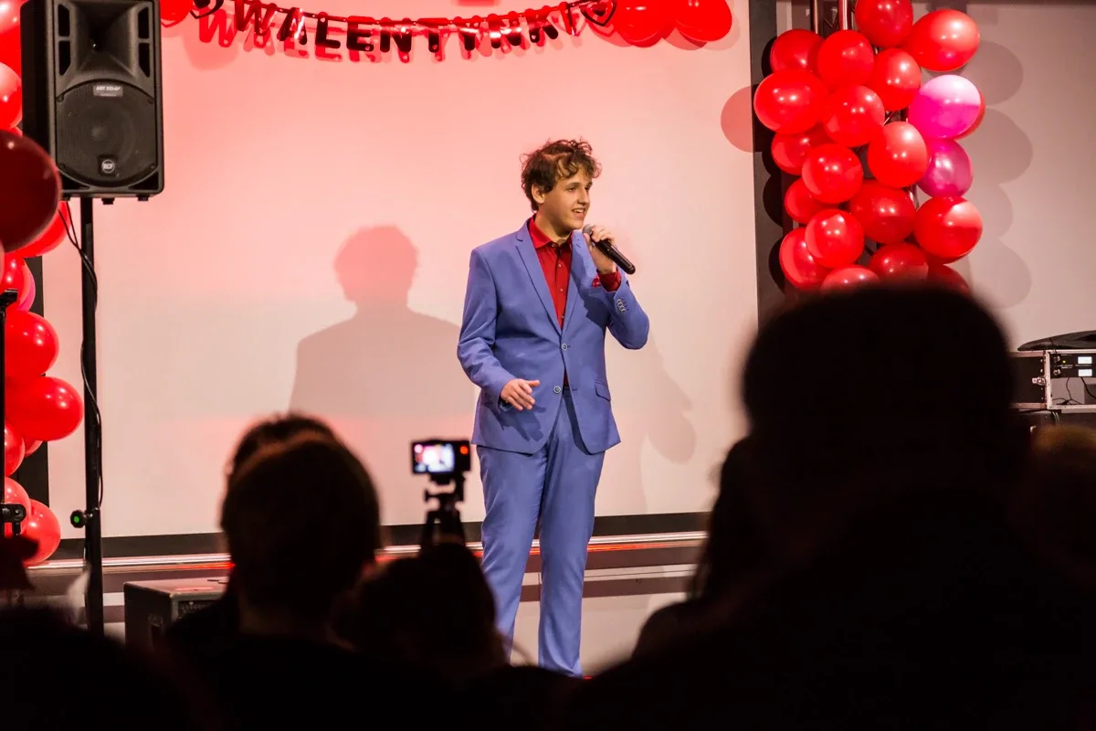 Koncert walentynkowy Mateusza Kawalca (zdjęcia, wideo)