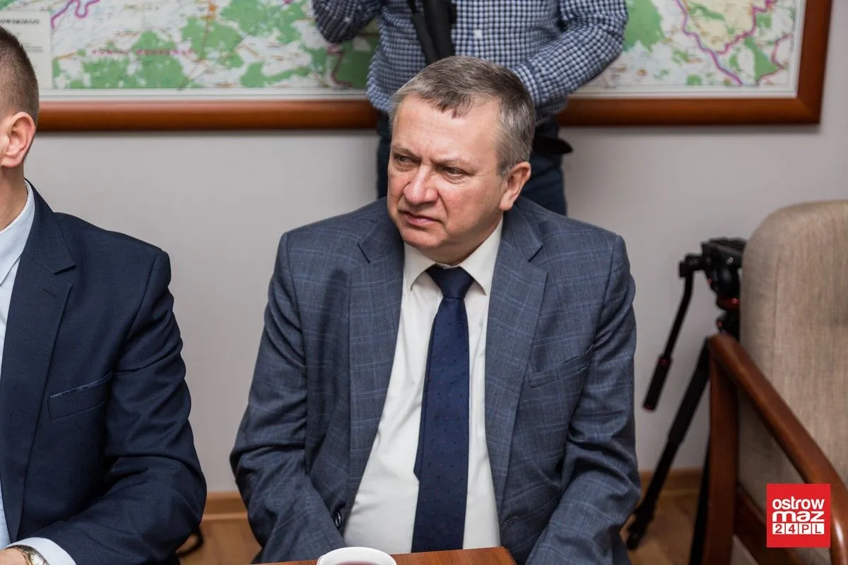 O linii kolejowej Warszawa-Czyżew w ostrowskim starostwie (zdjęcia)