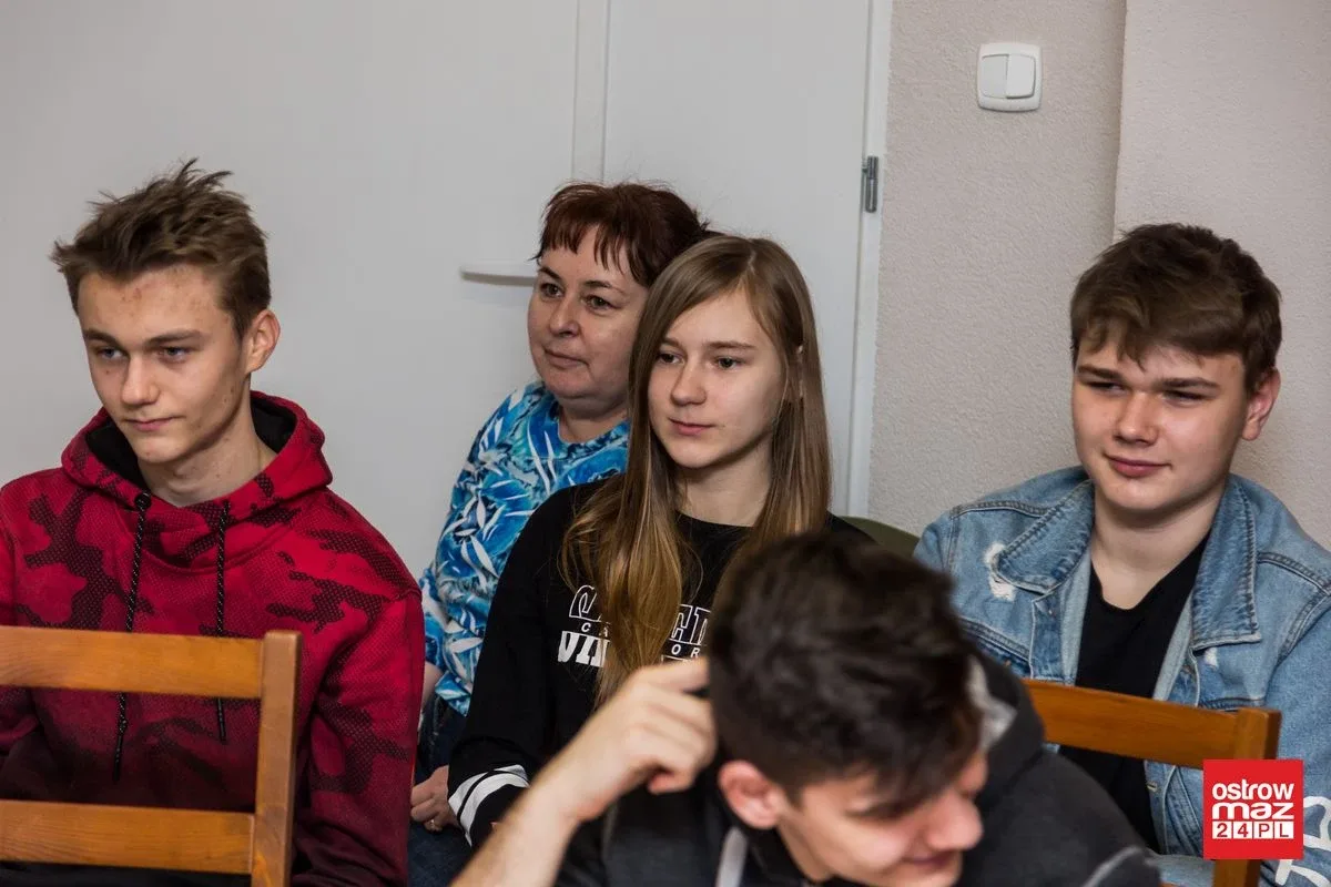 "Naturalne środki czystości". Warsztaty w Środowiskowym Domu Samopomocy (zdjęcia)