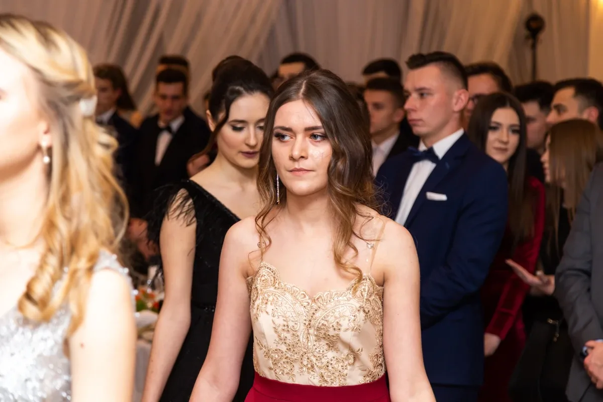 Studniówka uczniów ostrowskiego Kopernika (zdjęcia, wideo)