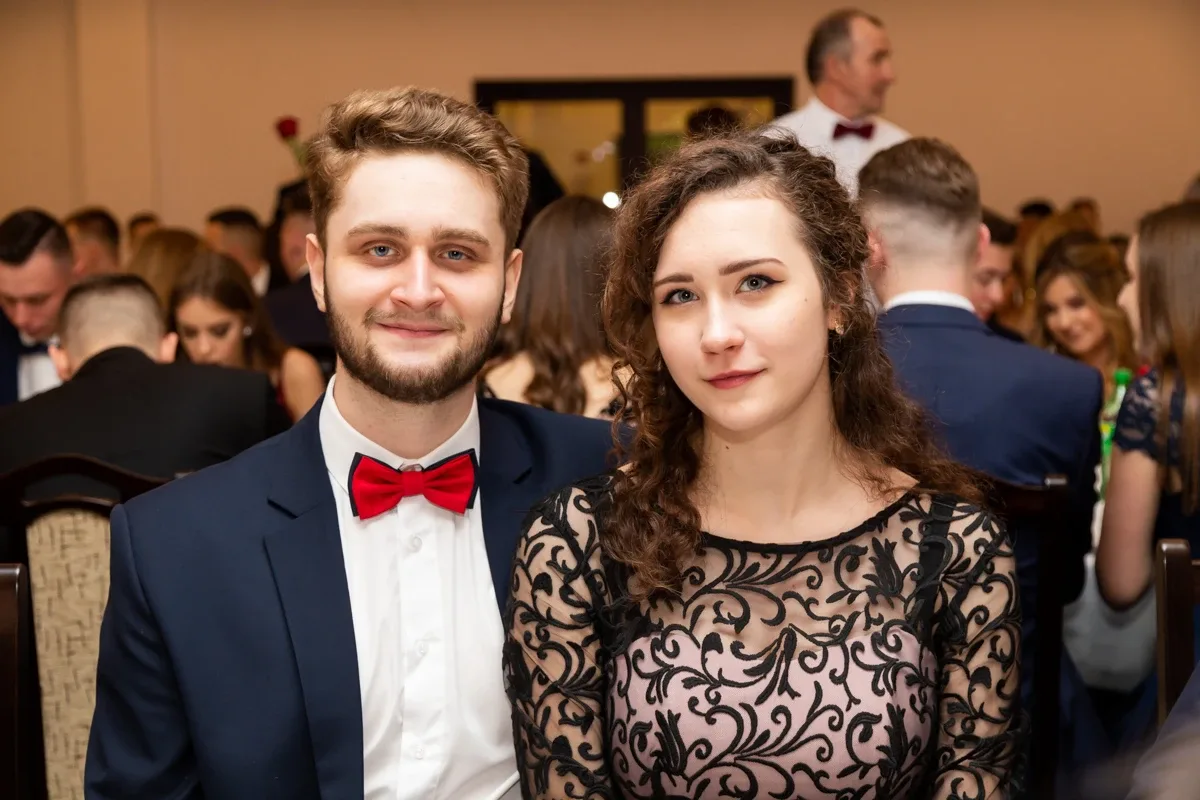 Studniówka uczniów ostrowskiego Kopernika (zdjęcia, wideo)