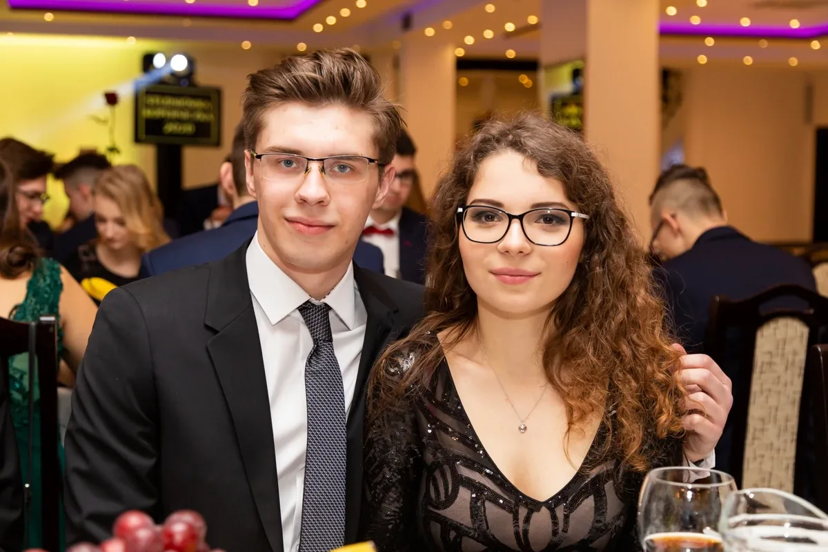 Studniówka uczniów ostrowskiego Kopernika (zdjęcia, wideo)
