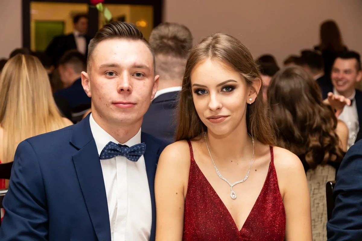 Studniówka uczniów ostrowskiego Kopernika (zdjęcia, wideo)