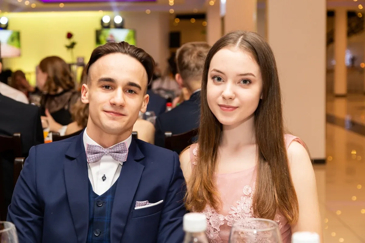 Studniówka uczniów ostrowskiego Kopernika (zdjęcia, wideo)