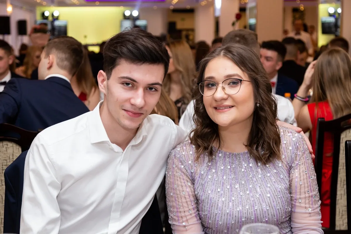 Studniówka uczniów ostrowskiego Kopernika (zdjęcia, wideo)