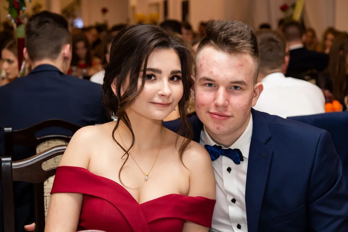 Studniówka uczniów ostrowskiego Kopernika (zdjęcia, wideo)