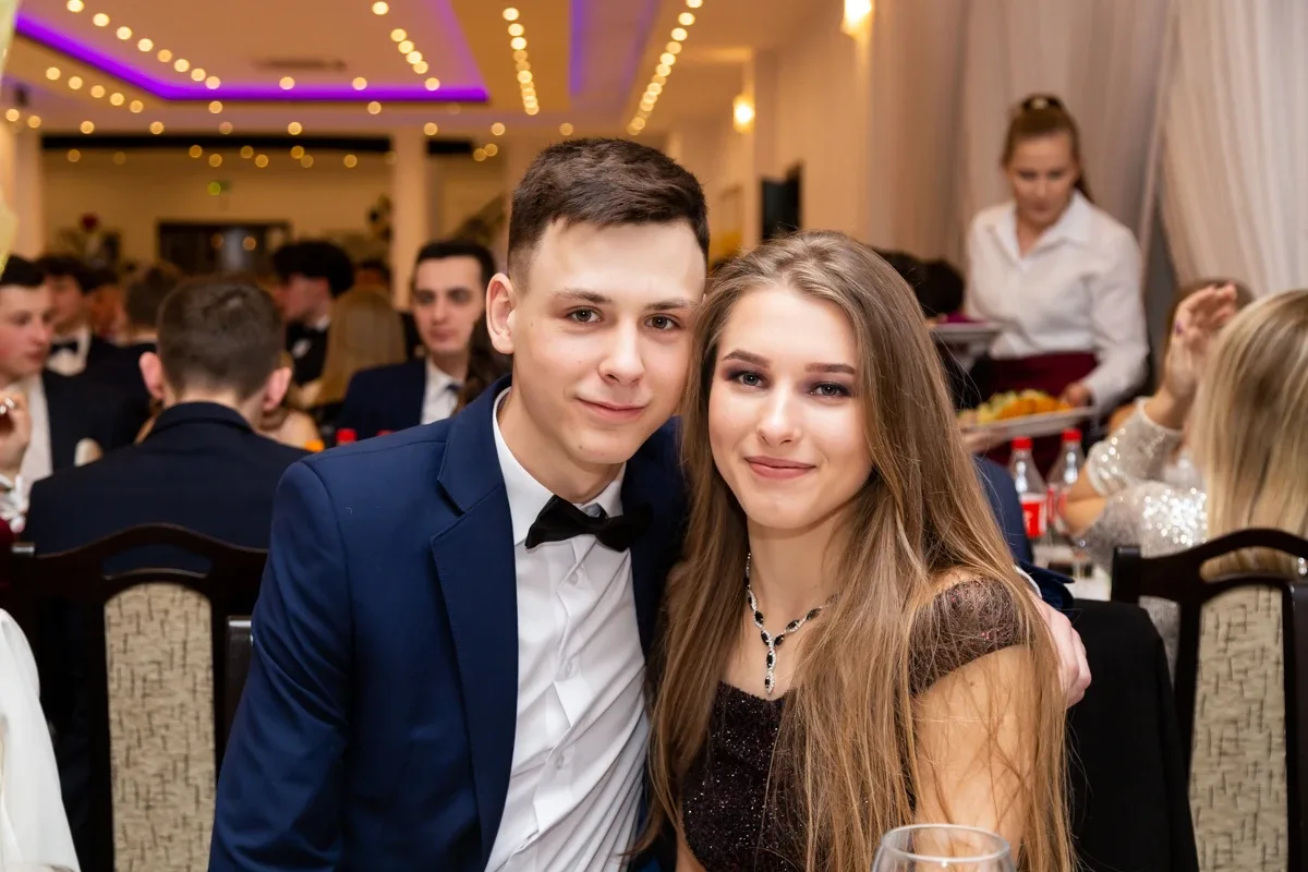 Studniówka uczniów ostrowskiego Kopernika (zdjęcia, wideo)