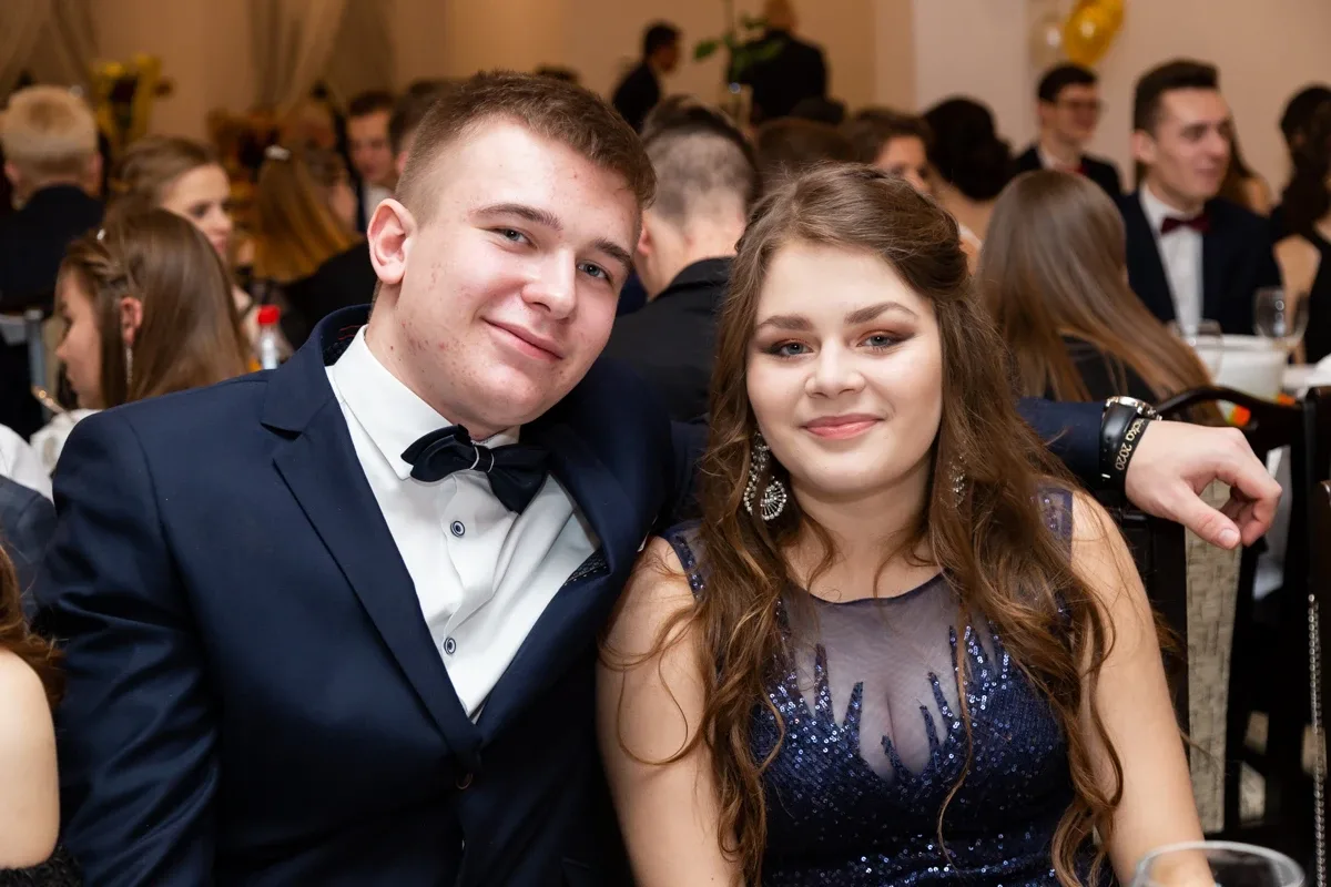 Studniówka uczniów ostrowskiego Kopernika (zdjęcia, wideo)