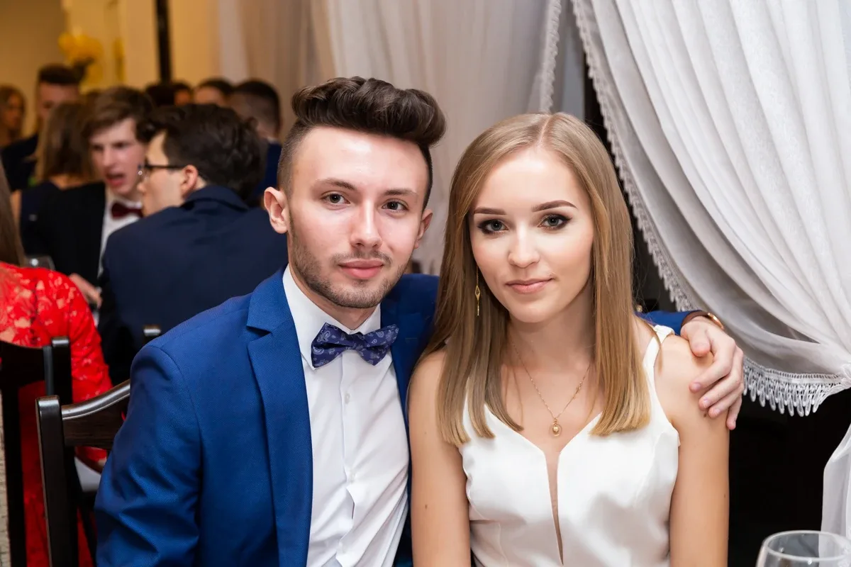 Studniówka uczniów ostrowskiego Kopernika (zdjęcia, wideo)