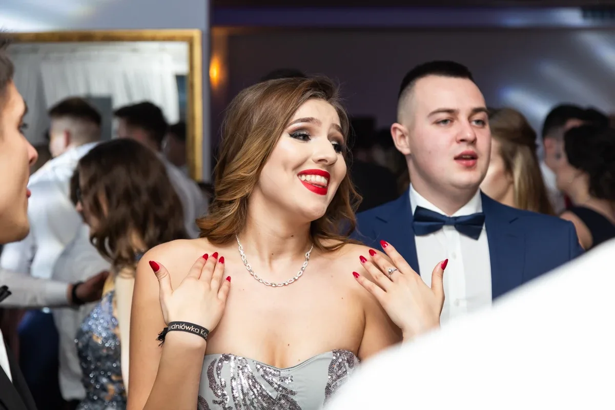 Studniówka uczniów ostrowskiego Kopernika (zdjęcia, wideo)