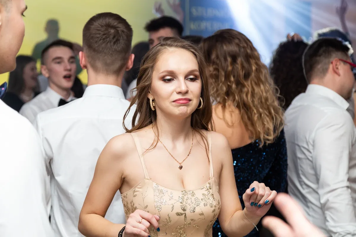 Studniówka uczniów ostrowskiego Kopernika (zdjęcia, wideo)