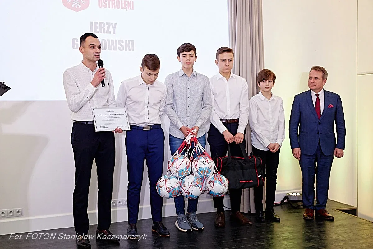 Najlepsi sportowcy w regionie wyróżnieni. Gala plebiscytu już za nami (zdjęcia, wideo)