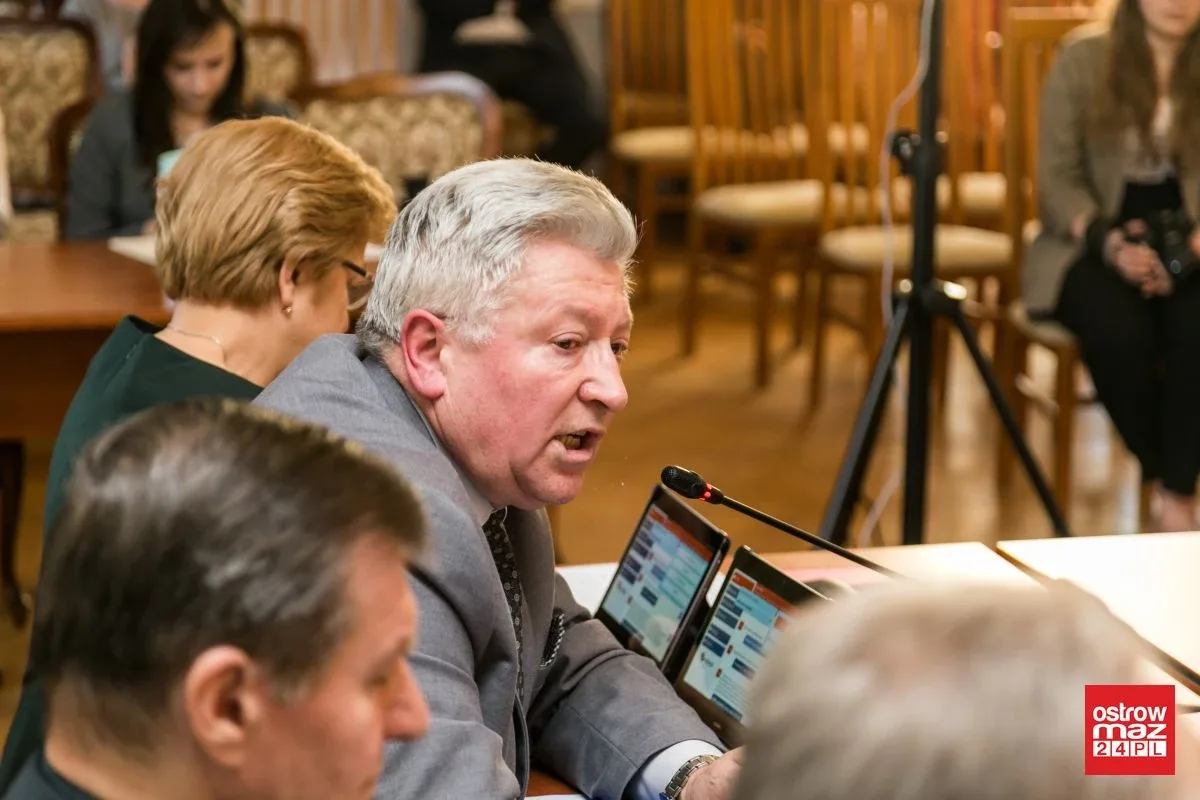 Rada miasta odrzuciła podwyżki opłat za odpady komunalne (zdjęcia, wideo)