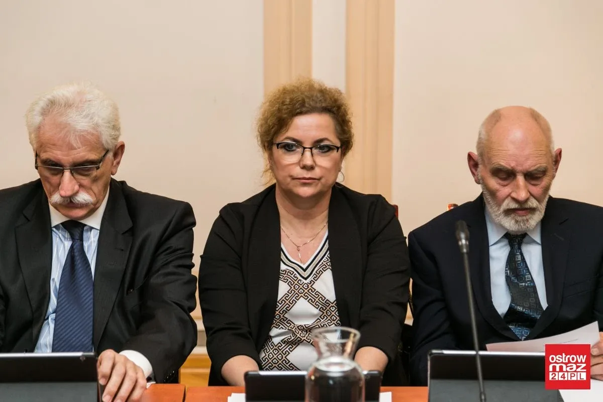 Rada miasta odrzuciła podwyżki opłat za odpady komunalne (zdjęcia, wideo)