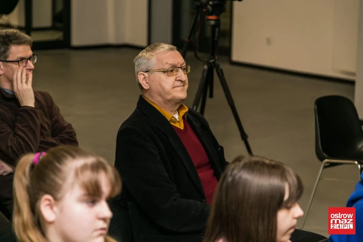Robert Radzik gościem ostrowskiej biblioteki (zdjęcia, wideo)