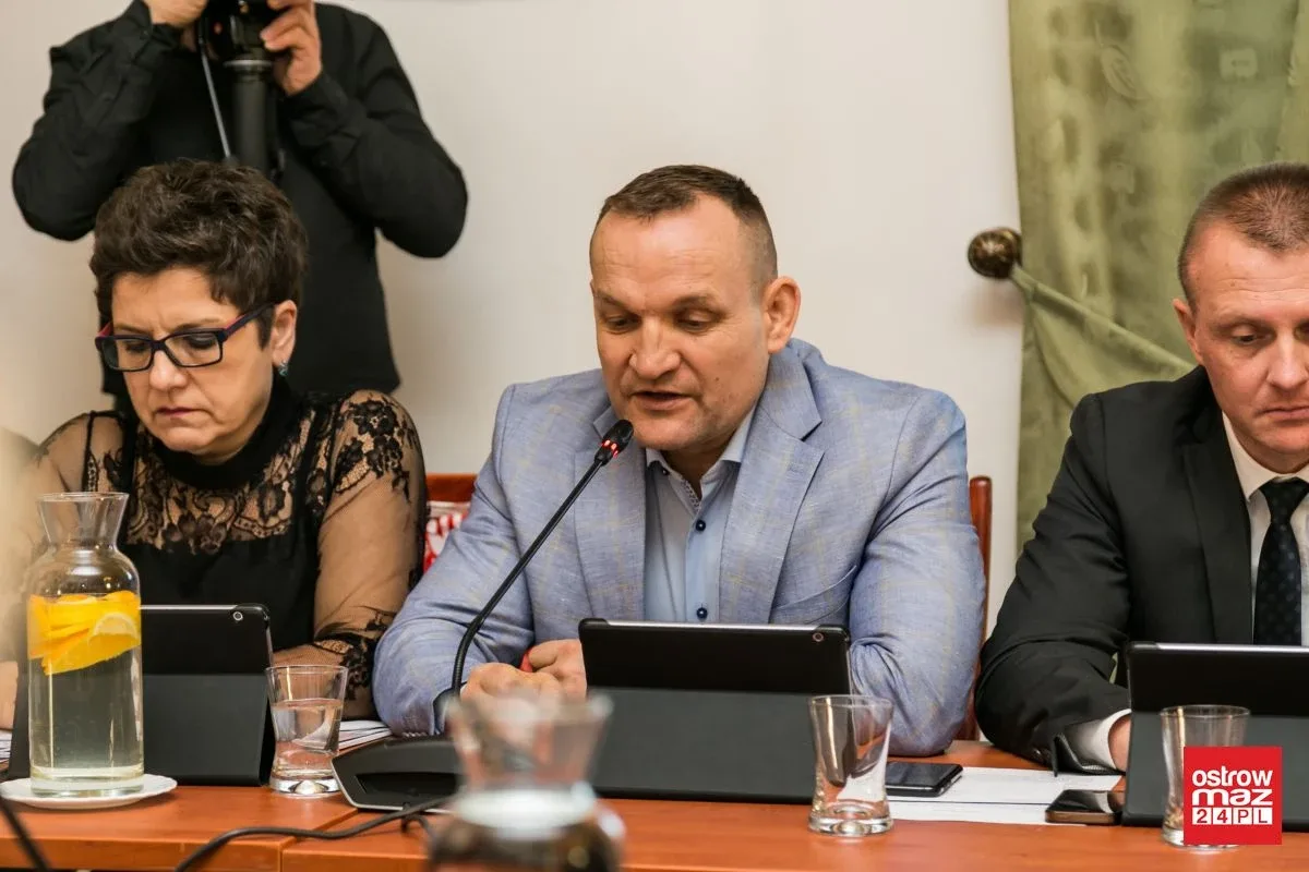 Rada miasta odrzuciła podwyżki opłat za odpady komunalne (zdjęcia, wideo)