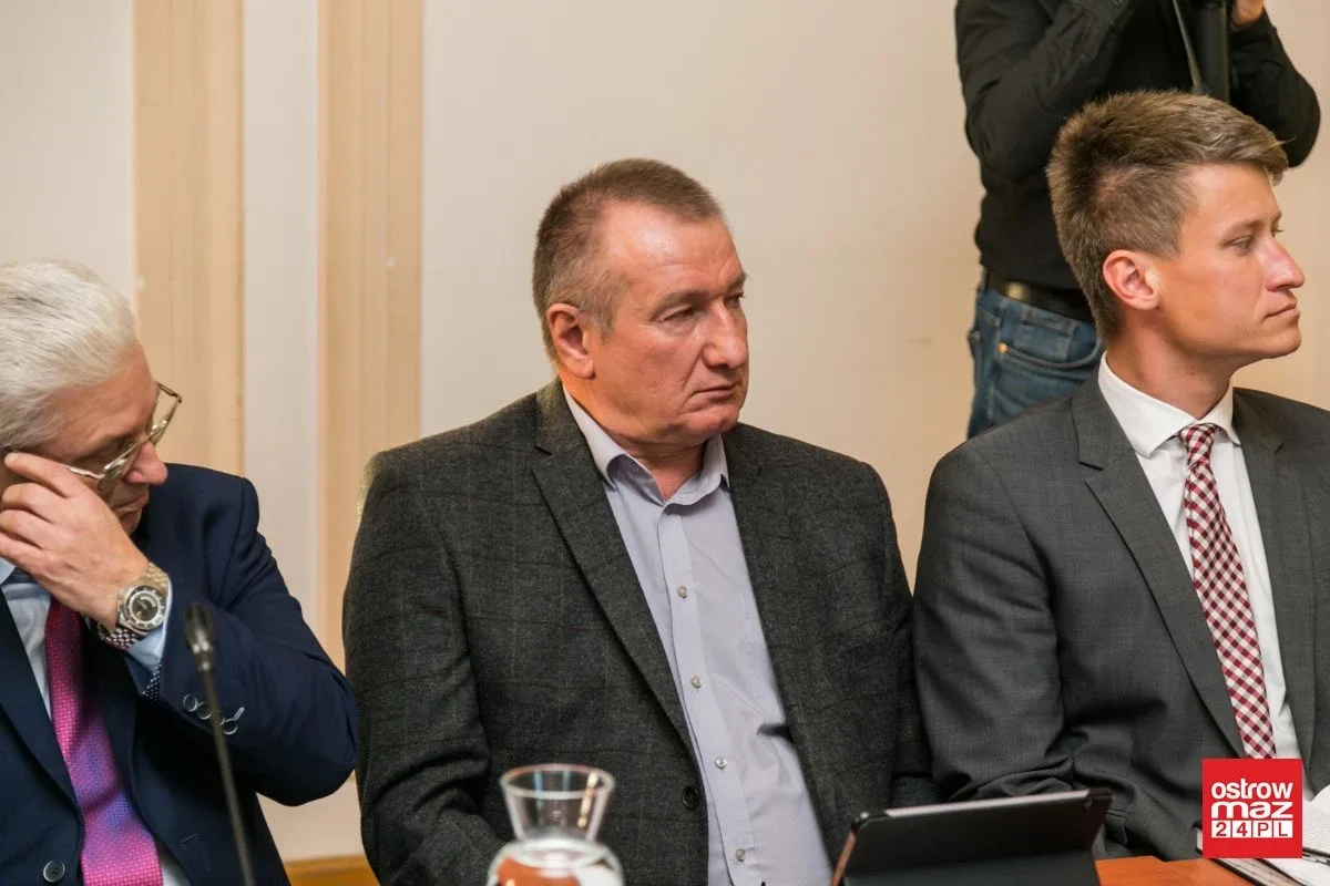 Rada miasta odrzuciła podwyżki opłat za odpady komunalne (zdjęcia, wideo)