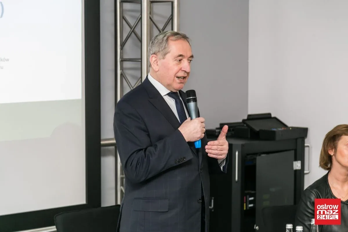 "Baza danych odpadowych - gospodarka odpadami w 2020". Seminarium w Ostrowi Mazowieckiej (zdjęcia, wideo)