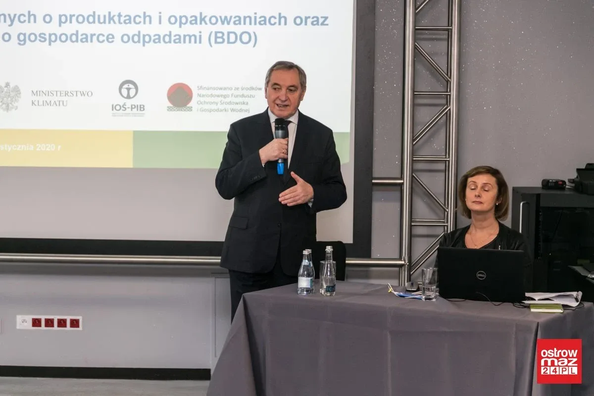"Baza danych odpadowych - gospodarka odpadami w 2020". Seminarium w Ostrowi Mazowieckiej (zdjęcia, wideo)