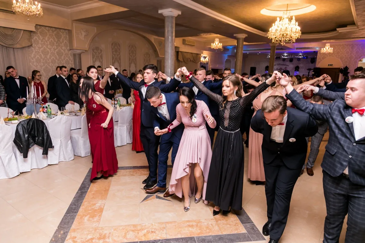 Bal maturalny uczniów CKR w Starym Lubiejewie (zdjęcia, wideo)