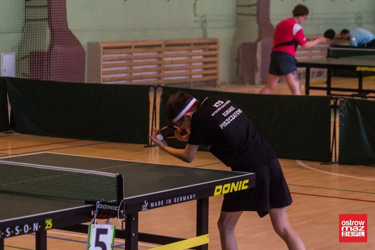 Artur Piersa umacnia się na pozycji lidera w tenisowym Grand Prix (zdjęcia, wideo)
