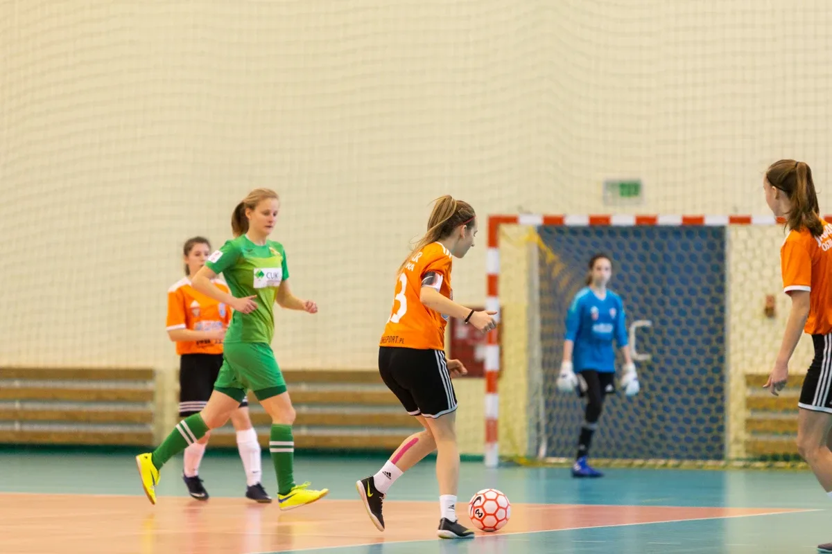 KS Raszyn zdominował Jantar Cup. Grała też Ostrovia (zdjęcia, wideo)