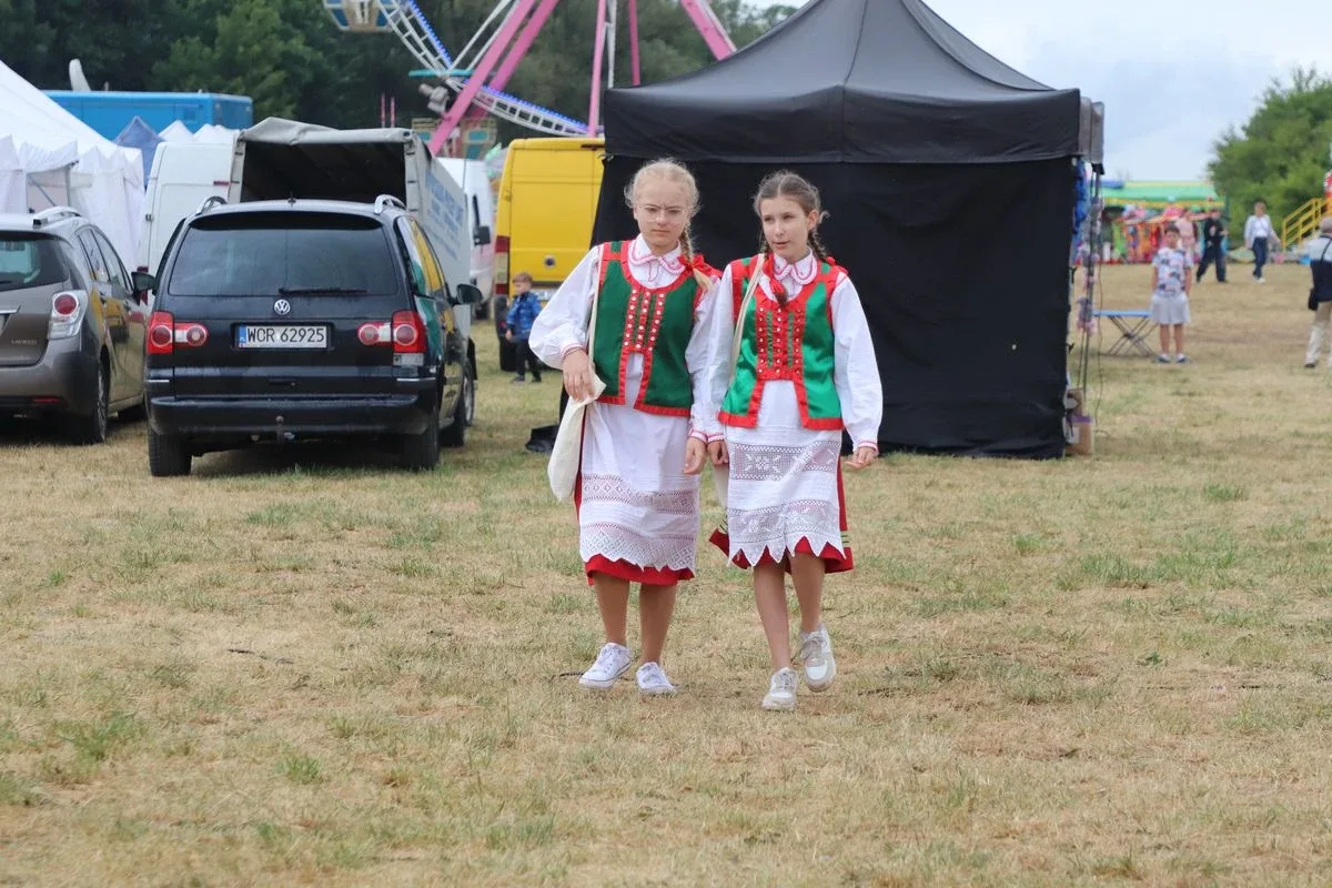 (szkiiic) Drugi dzień 46. Dni Broku i Puszczy Białej za nami. Było ludowo, rodzinnie i z tradycją