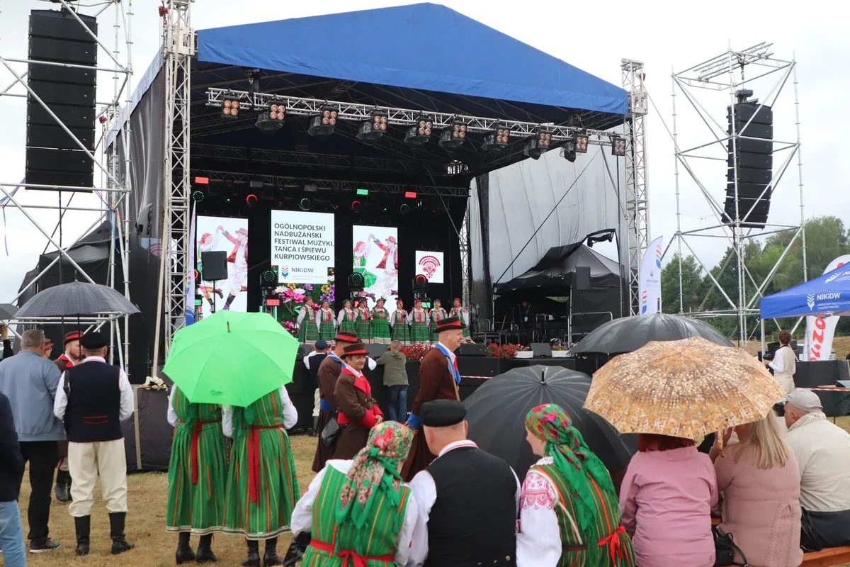 (szkiiic) Drugi dzień 46. Dni Broku i Puszczy Białej za nami. Było ludowo, rodzinnie i z tradycją