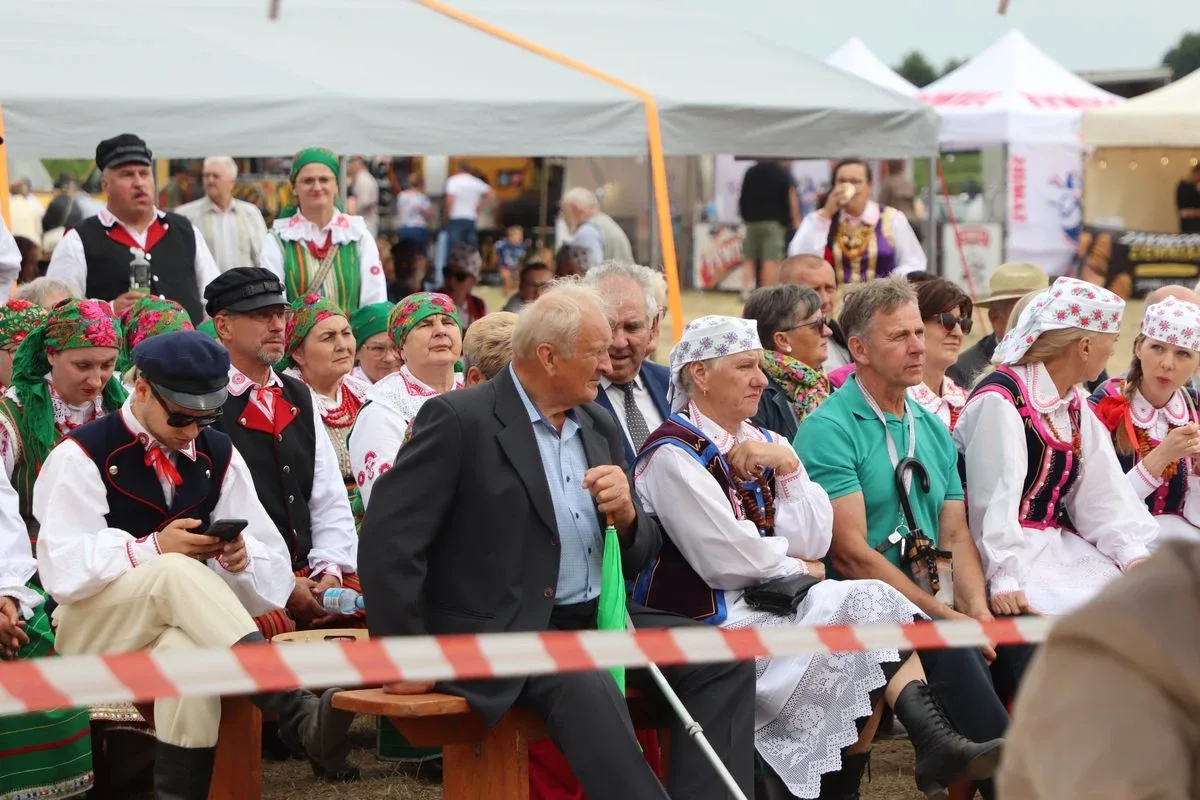 (szkiiic) Drugi dzień 46. Dni Broku i Puszczy Białej za nami. Było ludowo, rodzinnie i z tradycją