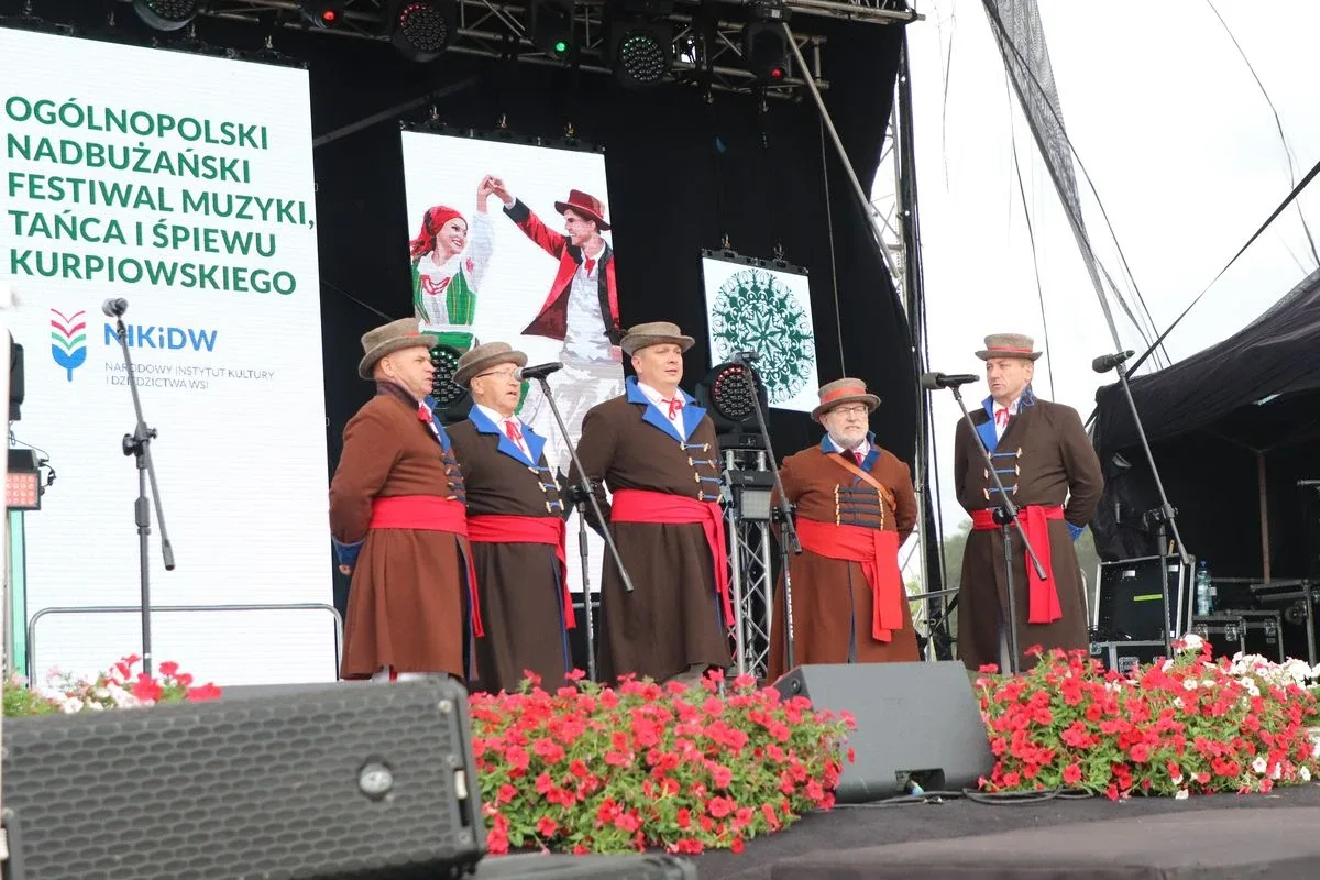 (szkiiic) Drugi dzień 46. Dni Broku i Puszczy Białej za nami. Było ludowo, rodzinnie i z tradycją
