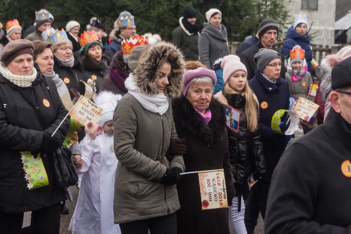 Orszak Trzech Króli w Wąsewie (zdjęcia, wideo)