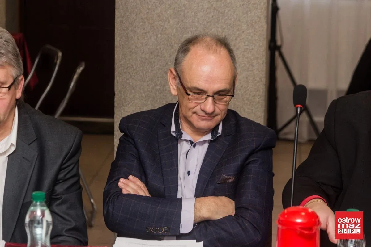 Złamano statut gminy w Małkini Górnej. Krótka sesja bez budżetu (zdjęcia)
