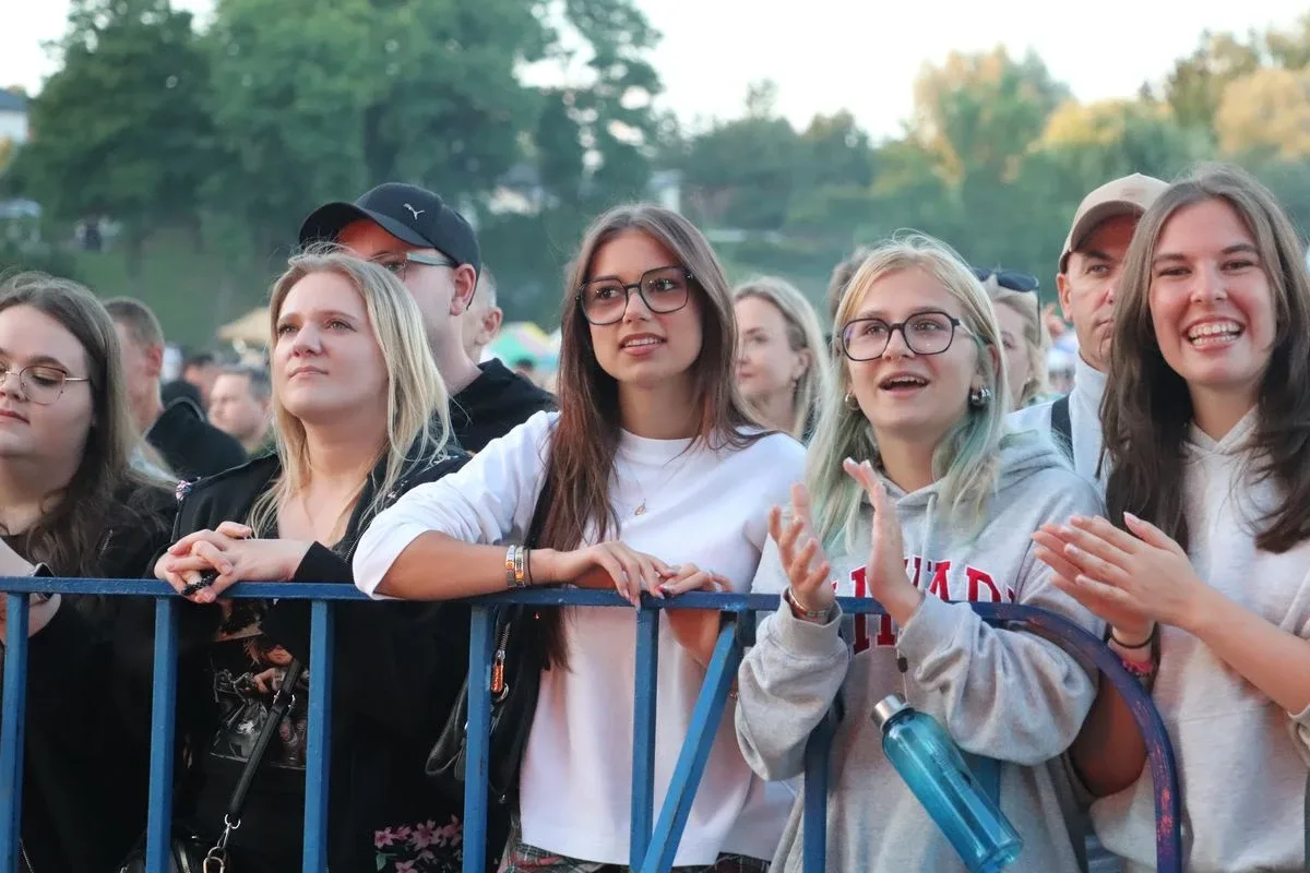 (szkiiiic) Koncertowy pierwszy dzień 46. Dni Broku i Puszczy Białej za nami. Publiczność bawiła się do późna (zdjęcia, wideo)