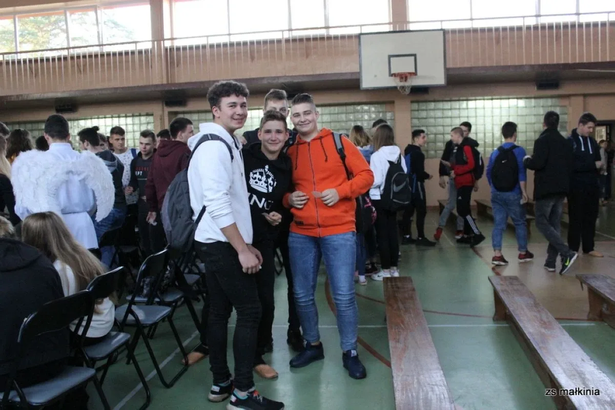 Jasełka w małkińskim Staszicu (zdjęcia)