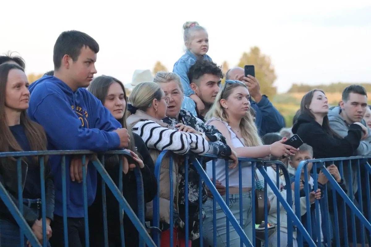 (szkiiiic) Koncertowy pierwszy dzień 46. Dni Broku i Puszczy Białej za nami. Publiczność bawiła się do późna (zdjęcia, wideo)